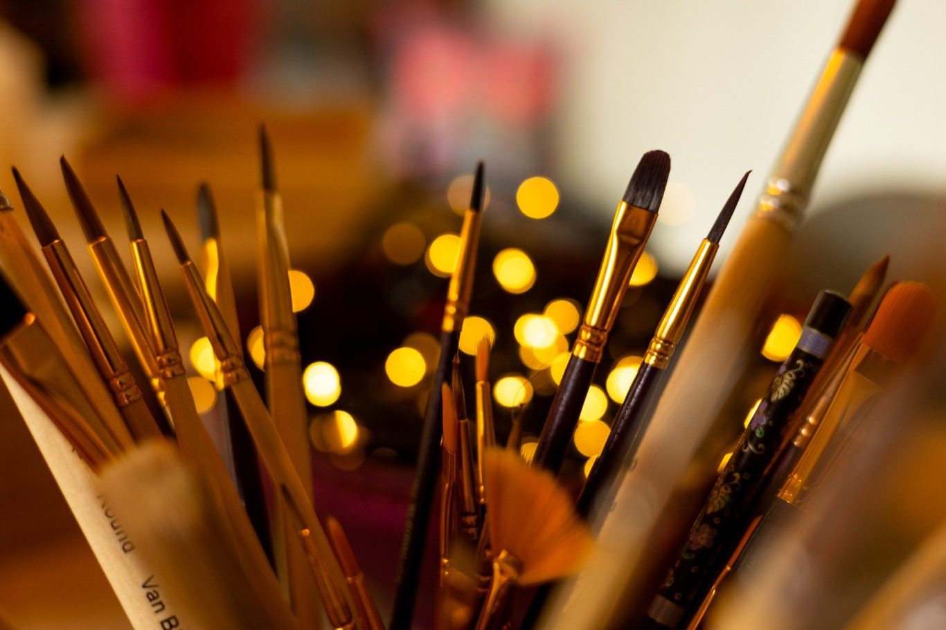 creatieve sessies mindfull en vanuit het hart creatieve sessies creatieve workshops kleursessies stippen acrylverf